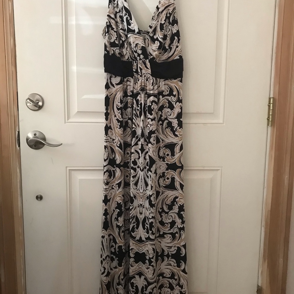 Soma Black & Beige Paisley Printed Maxi Dress Size S